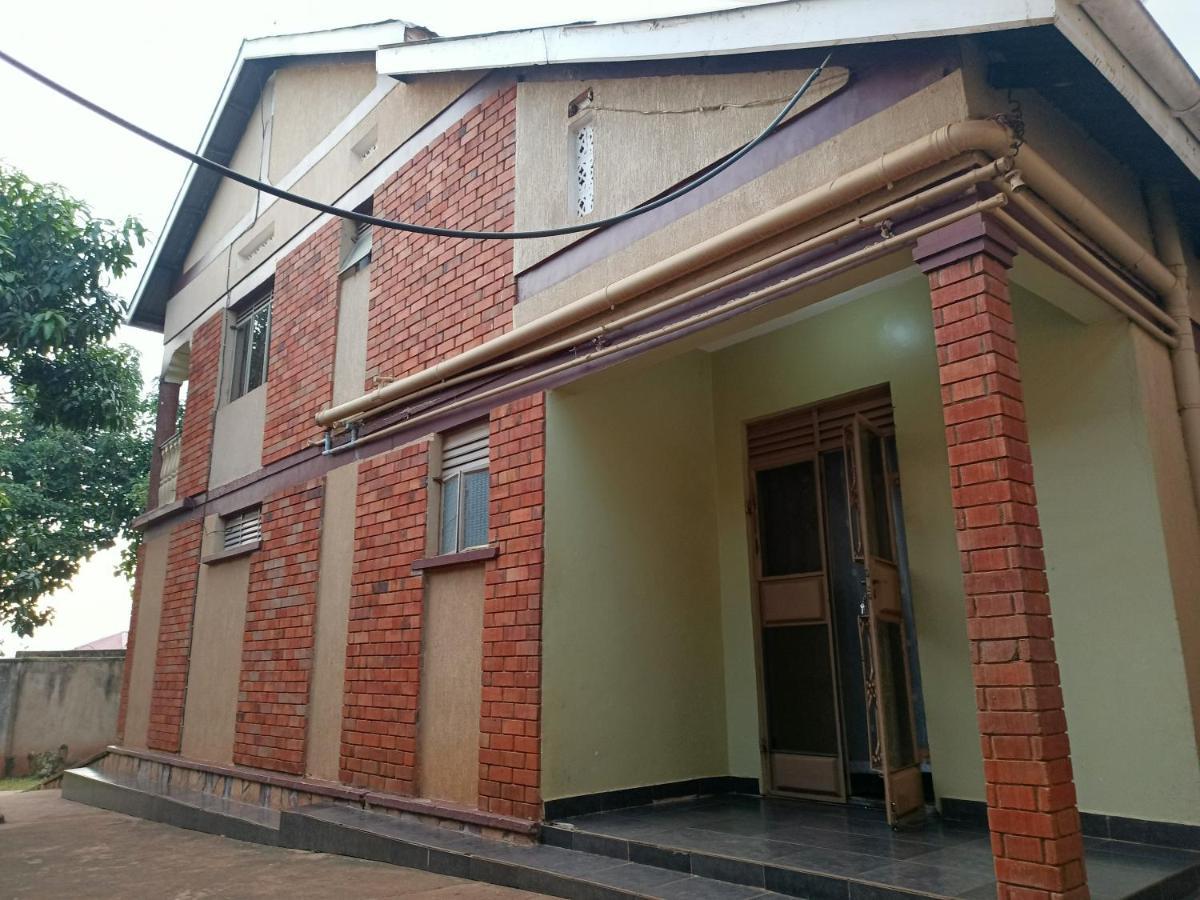 Ufam Uganda Mukono Town Exterior photo